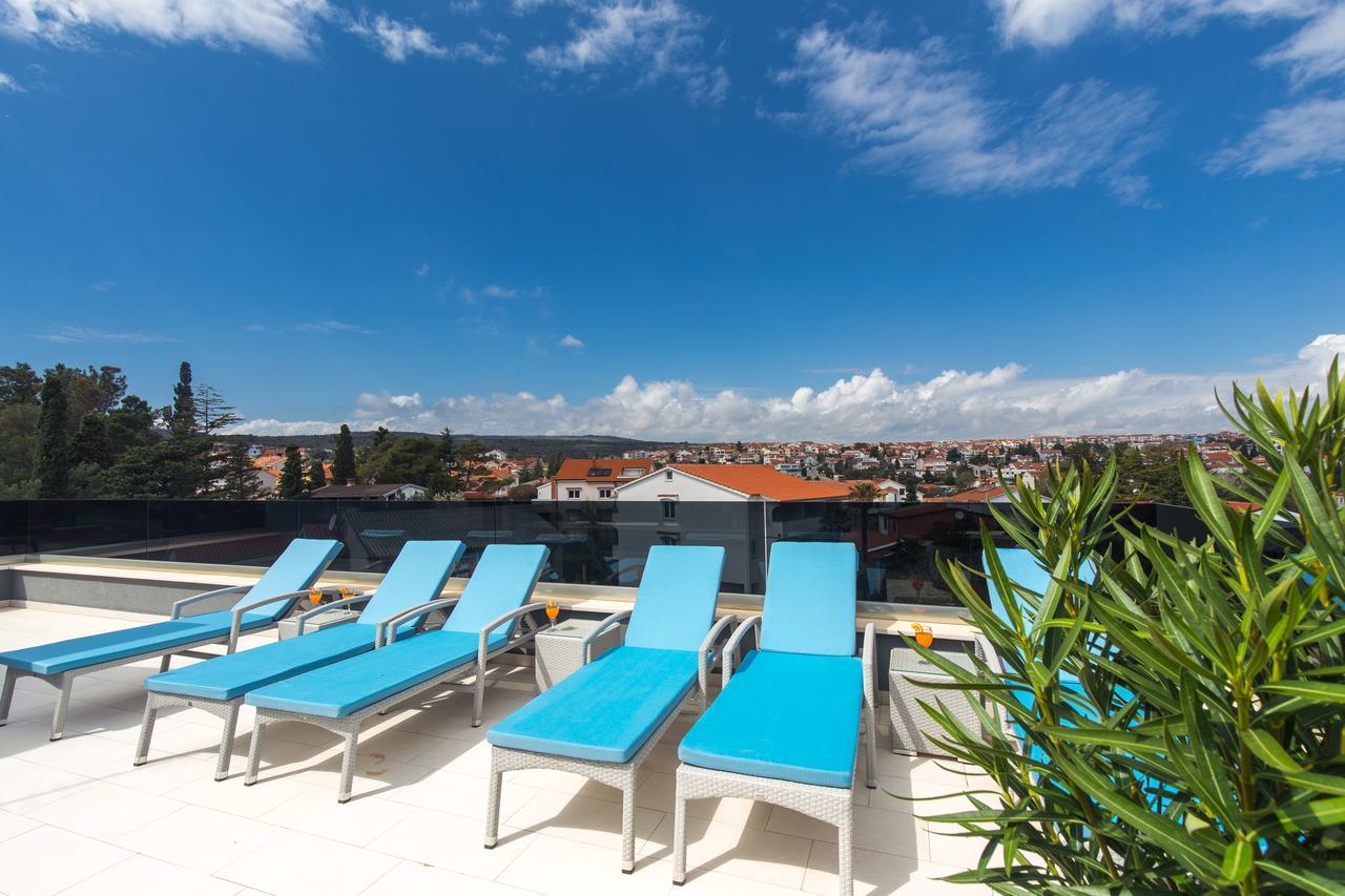Orfeo Apartamento Krk Town Exterior foto