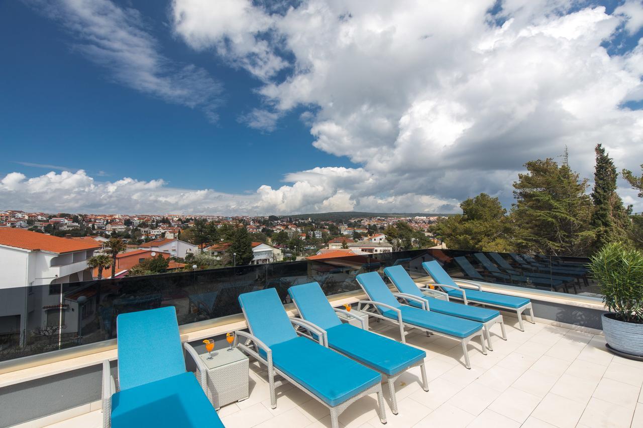 Orfeo Apartamento Krk Town Exterior foto